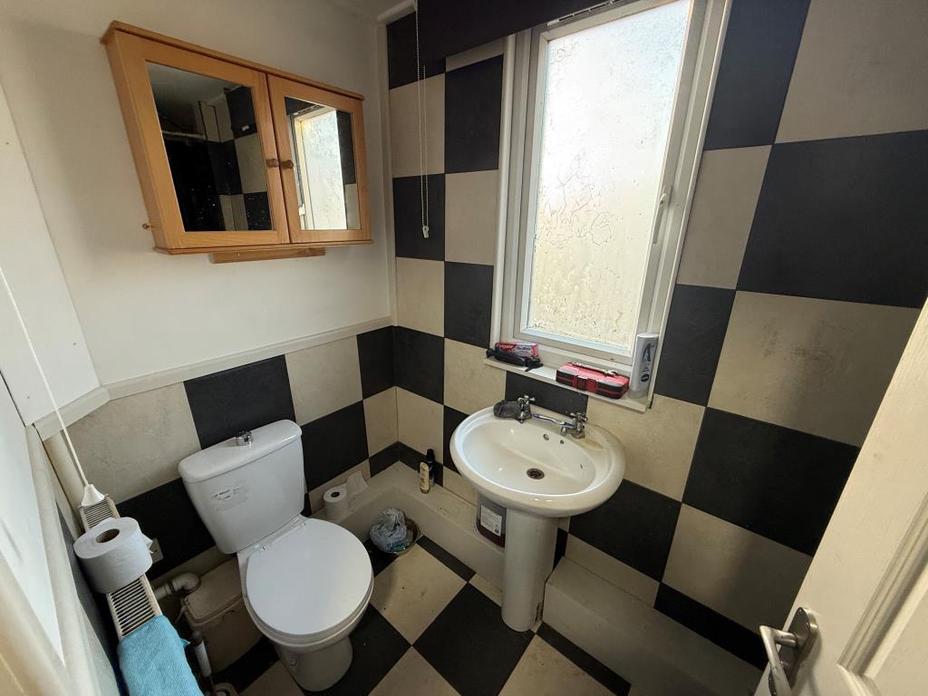 Lot: 43600 - DETACHED BUNGALOW WITH PLANNING FOR ADDITIONAL HOLIDAY LET - WC